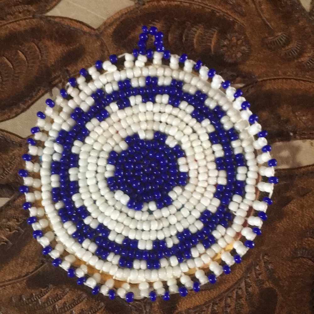 Bundle of vintage 70’s, Native American Apache beaded items. - Picture 2 of 6